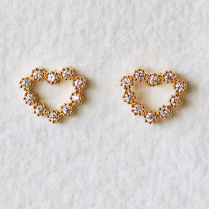 Dainty Heart Earrings